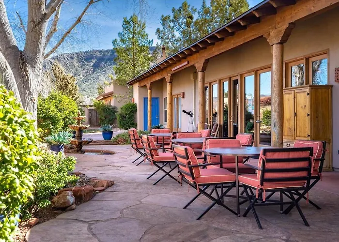 Apartment King With Shared Hot Tub And Breakfast Included