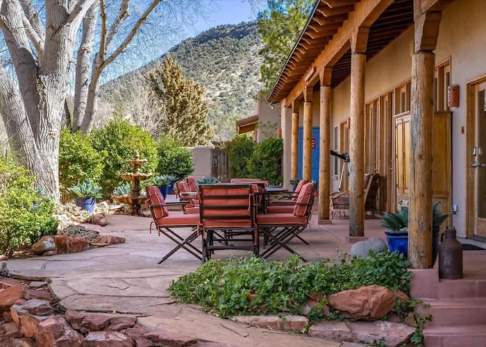 Apartment King With Shared Hot Tub And Breakfast Included *