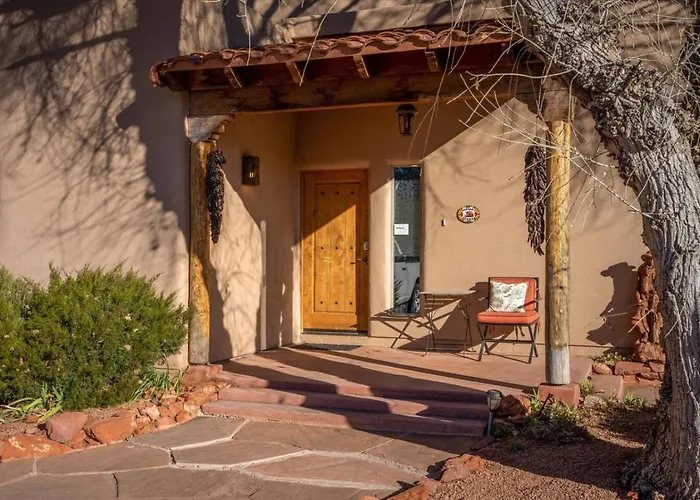 King With Shared Hot Tub And Breakfast Included Apartment