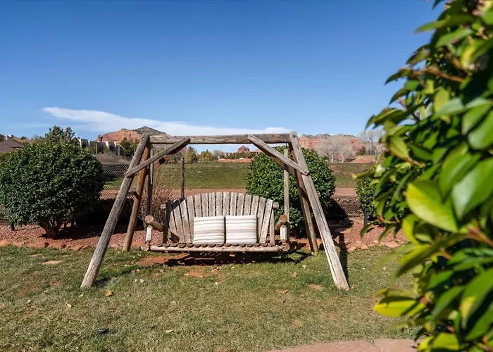 King With Shared Hot Tub And Breakfast Included Apartment