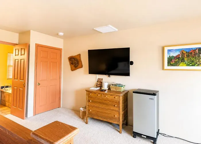 King With Shared Hot Tub And Breakfast Included * Sedona